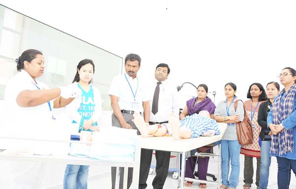 Basic Surgical Skills Workshop held by CASH at Gulf Medical University