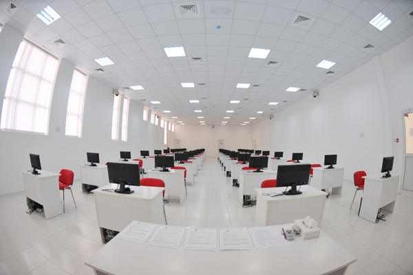 GULF MEDICAL UNIVERSITY BECOMES THE FIRST UNIVERSITY IN THE REGION TO SET UP AN ADVANCED TESTING CENTER